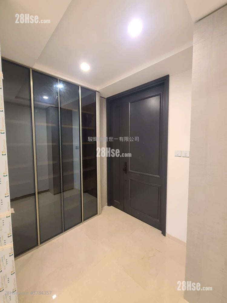 1 Shouson Hill Road East Sell 5+ Bedrooms , 5+ Bathrooms 2,657 ft²