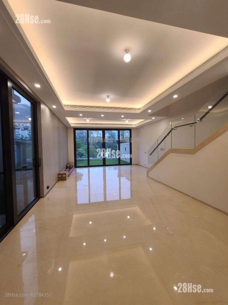1 Shouson Hill Road East Sell 5+ Bedrooms , 5+ Bathrooms 2,657 ft²