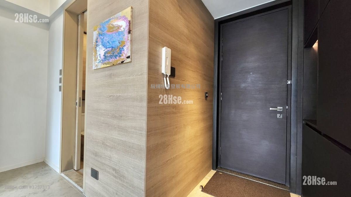 Skypark Sell Studio , 1 Bathroom 309 ft²