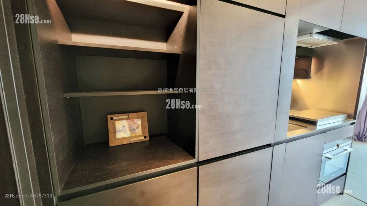 Skypark Sell Studio , 1 Bathroom 309 ft²