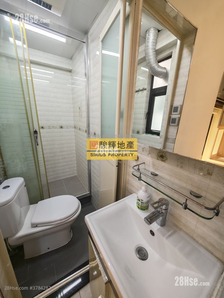 Strong Good Building Rental 1 Bedroom , 1 Bathroom 268 ft²