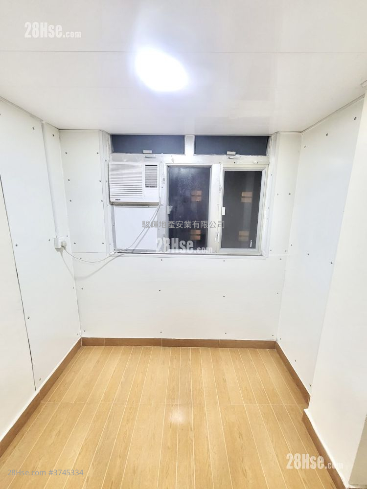 新荣大楼 售盘 2 房 , 2 浴室 337 平方尺