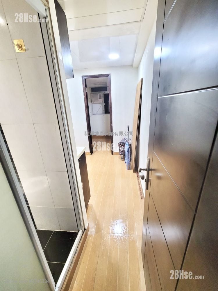 新荣大楼 售盘 2 房 , 2 浴室 337 平方尺