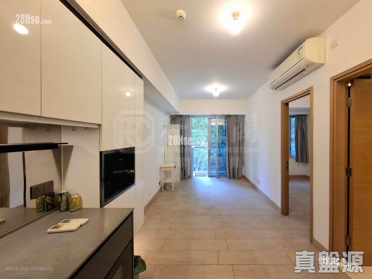 Century Link Rental 1 Bedroom , 1 Bathroom 378 ft²