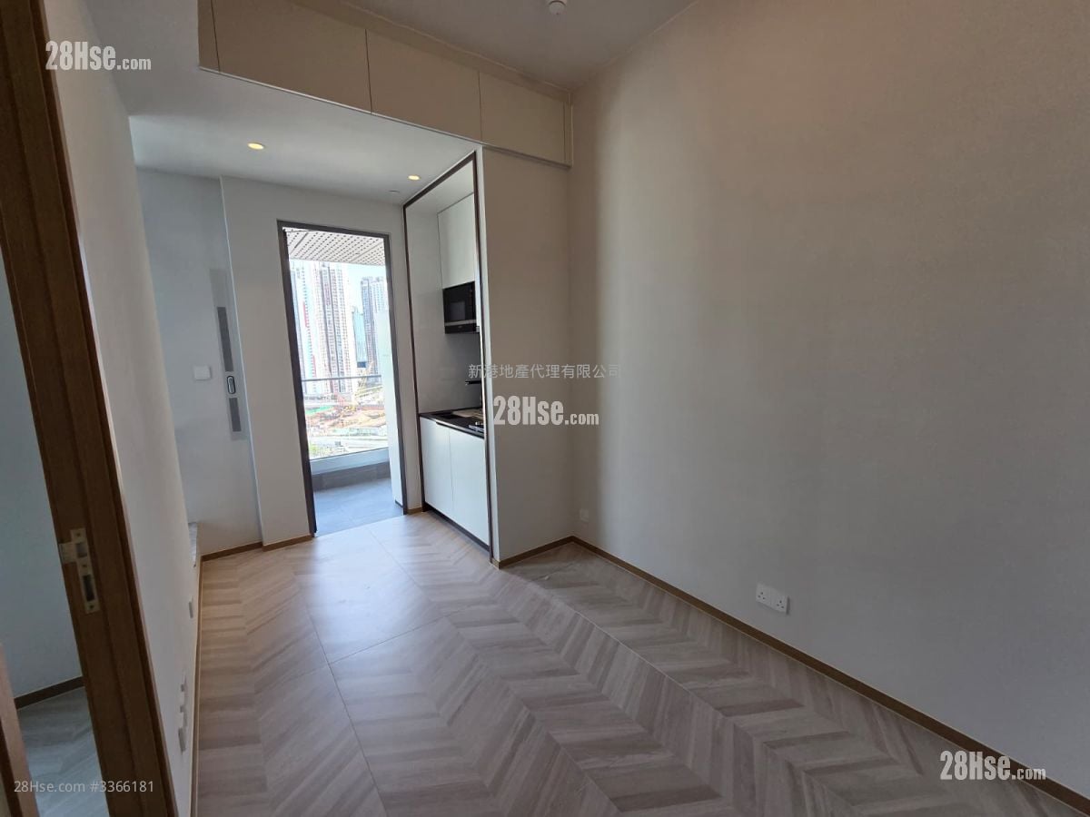 Eight Southpark Rental 1 Bedroom , 1 Bathroom 258 ft²