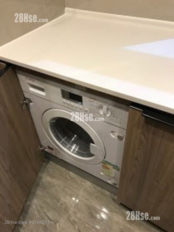 海日湾 II 售盘 3 房 1,041 平方尺