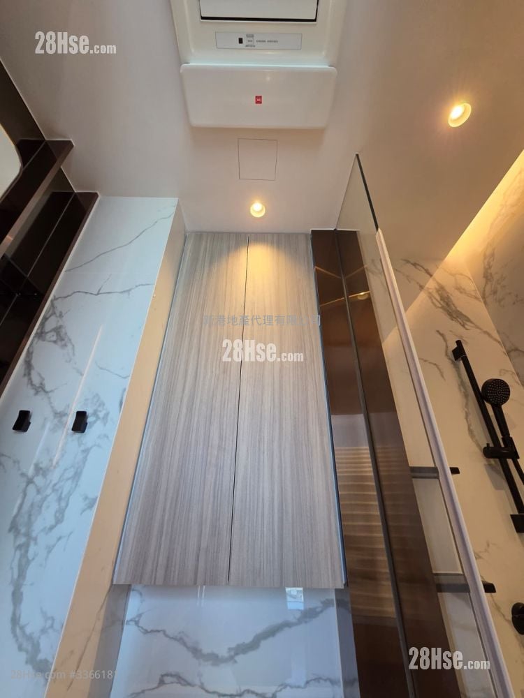 Eight Southpark Rental 1 Bedroom , 1 Bathroom 258 ft²