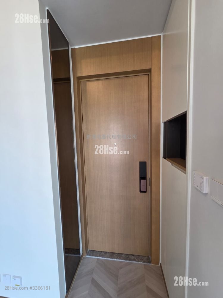 Eight Southpark Rental 1 Bedroom , 1 Bathroom 258 ft²