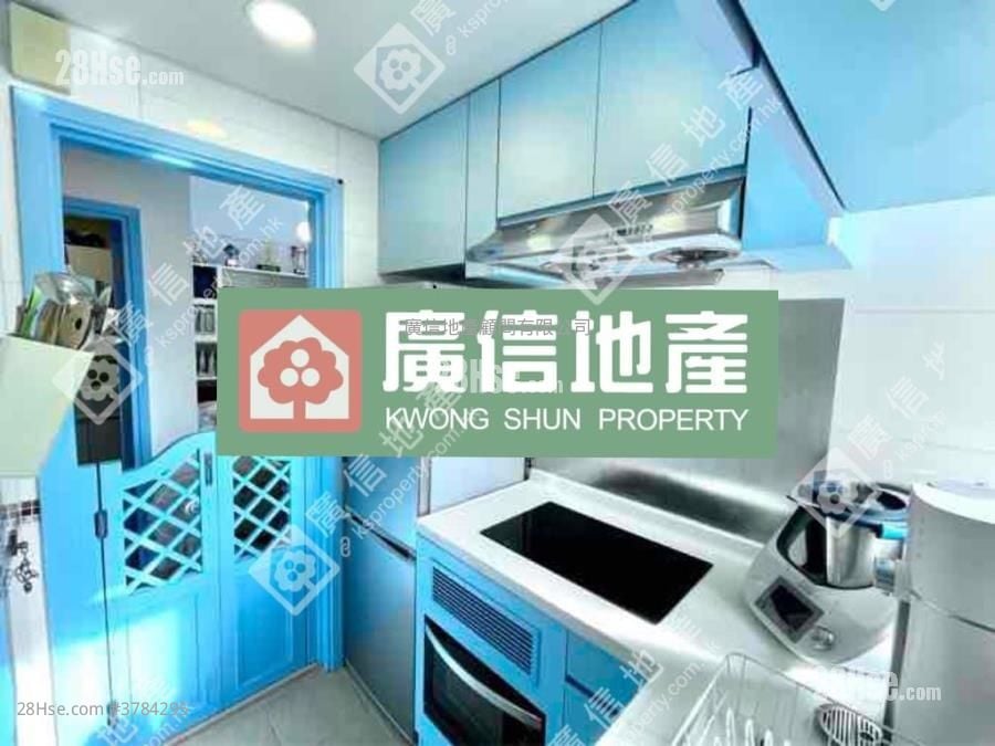 The Prominence Sell 1 Bedroom , 1 Bathroom 335 ft²