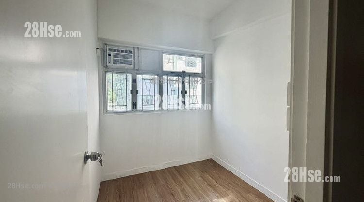 乾丰大厦 售盘 2 房 , 1 浴室 355 平方尺