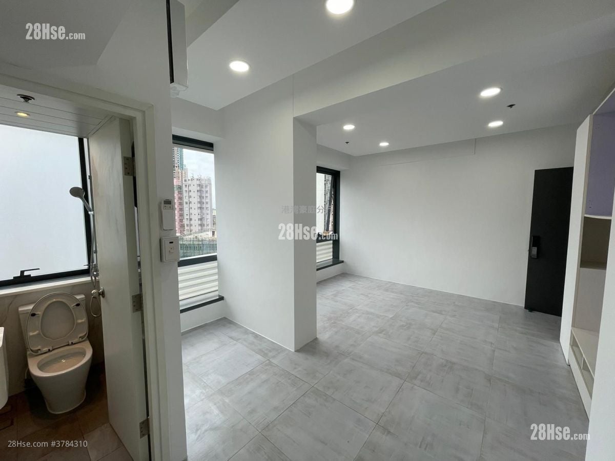 Khora Rental 1 Toilet