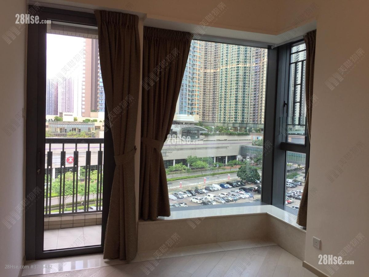 The Wings Sell 4 Bedrooms , 3 Bathrooms 848 ft²