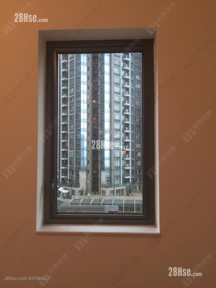 The Wings Sell 4 Bedrooms , 3 Bathrooms 848 ft²