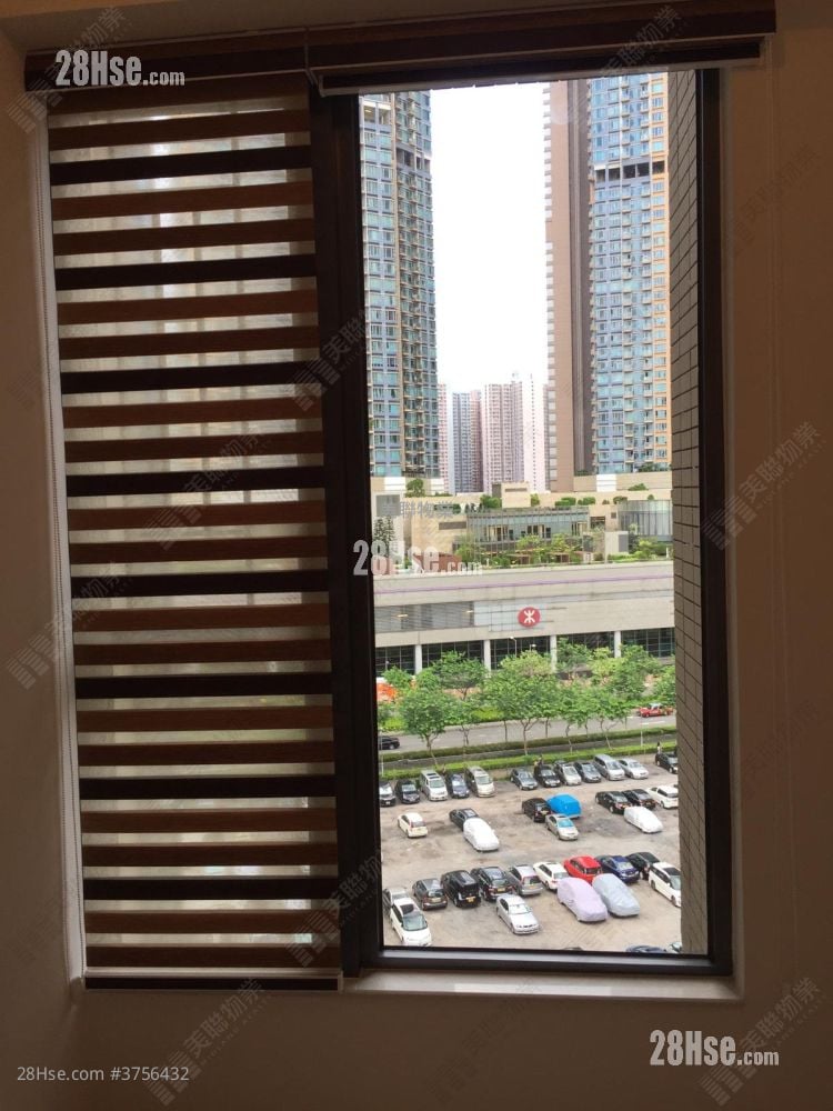 The Wings Sell 4 Bedrooms , 3 Bathrooms 848 ft²