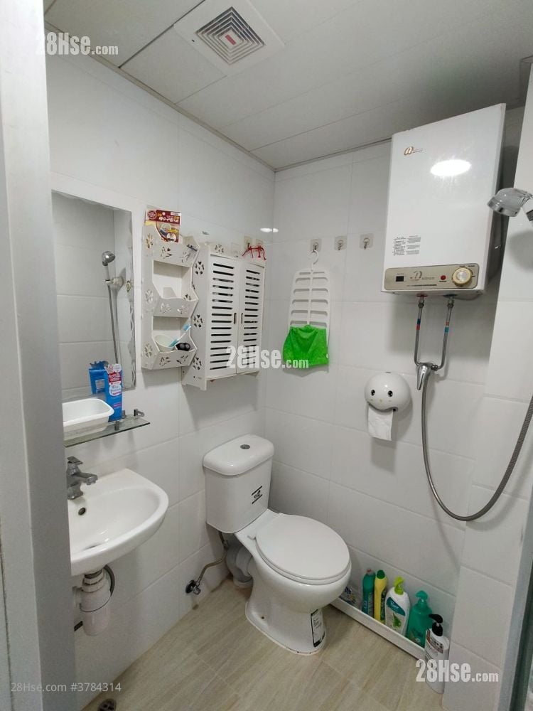 水坑口街20-22号 租盘 开放式间隔 , 1 浴室 200 平方尺