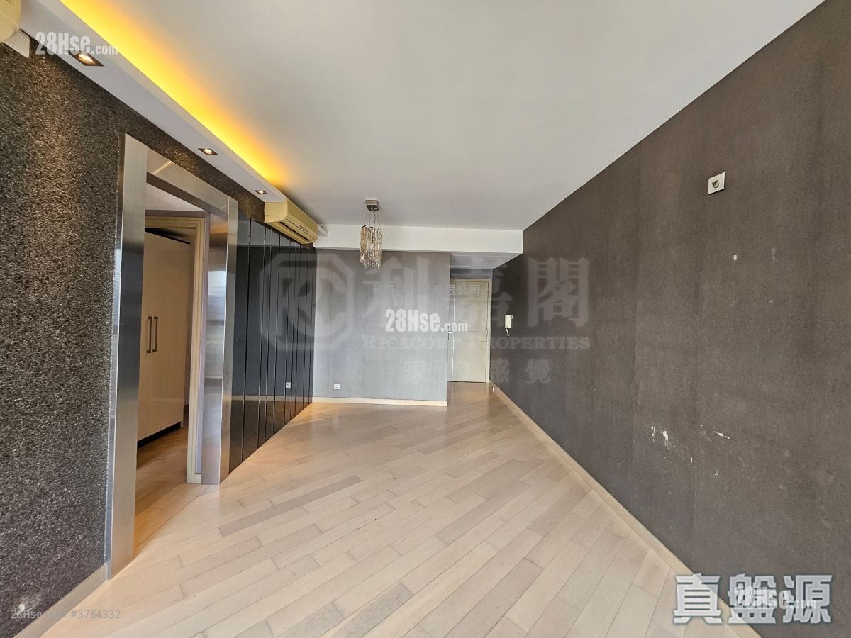 誉港湾 售盘 3 房 , 2 浴室 827 平方尺