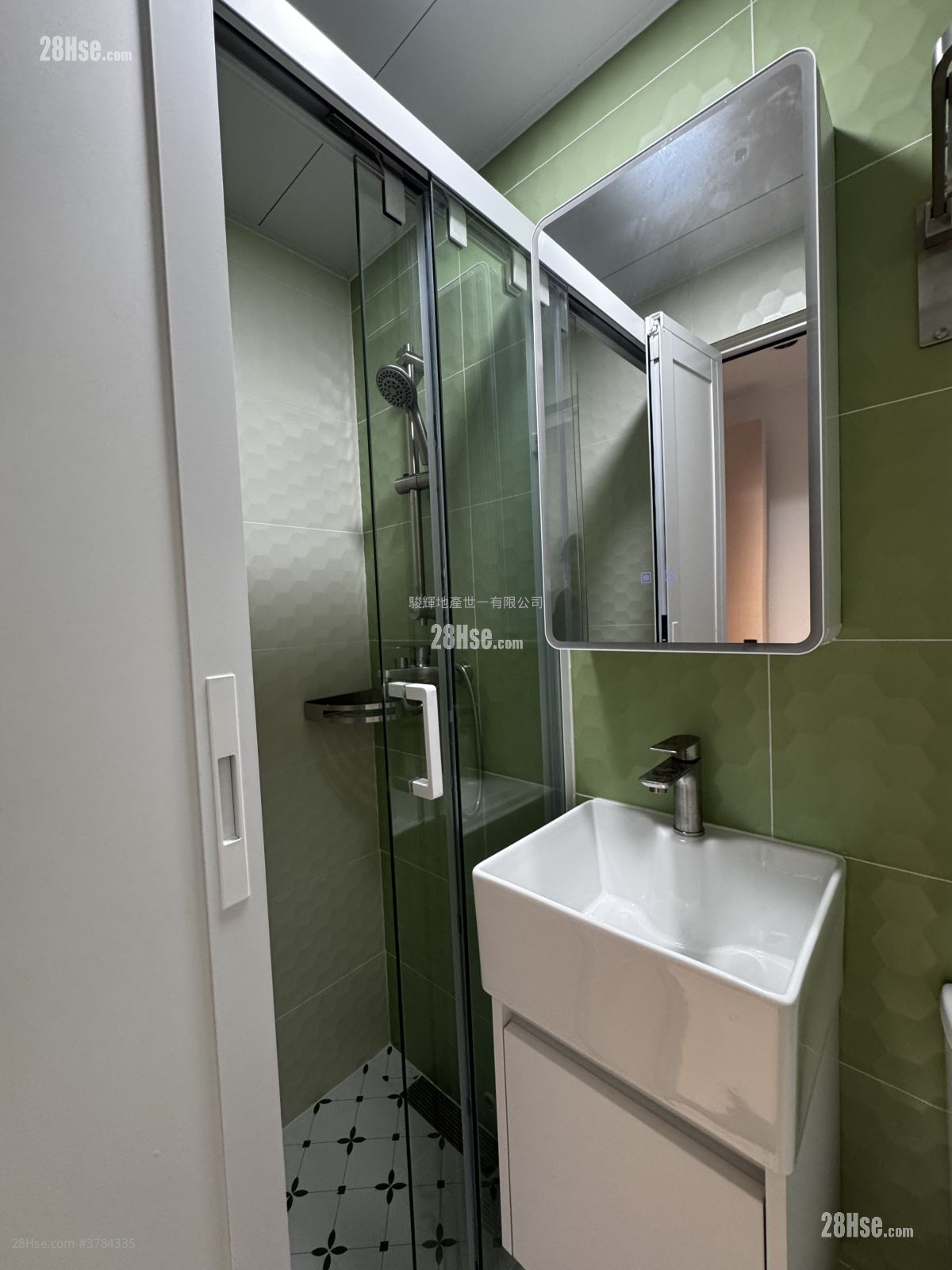 汉兴大厦 租盘 开放式间隔 , 1 浴室 170 平方尺