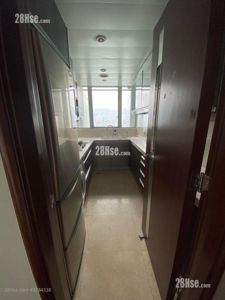 The Harbourside Sell 3 Bedrooms 1,059 ft²