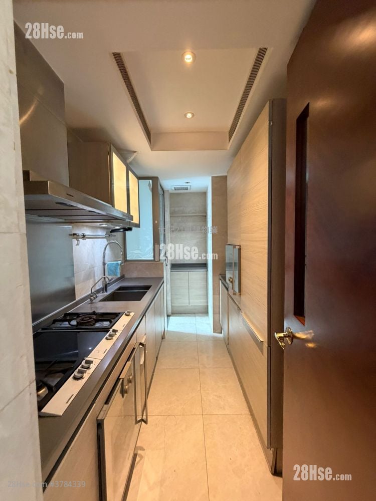 The Coronation Sell 3 Bedrooms , 2 Bathrooms 990 ft²