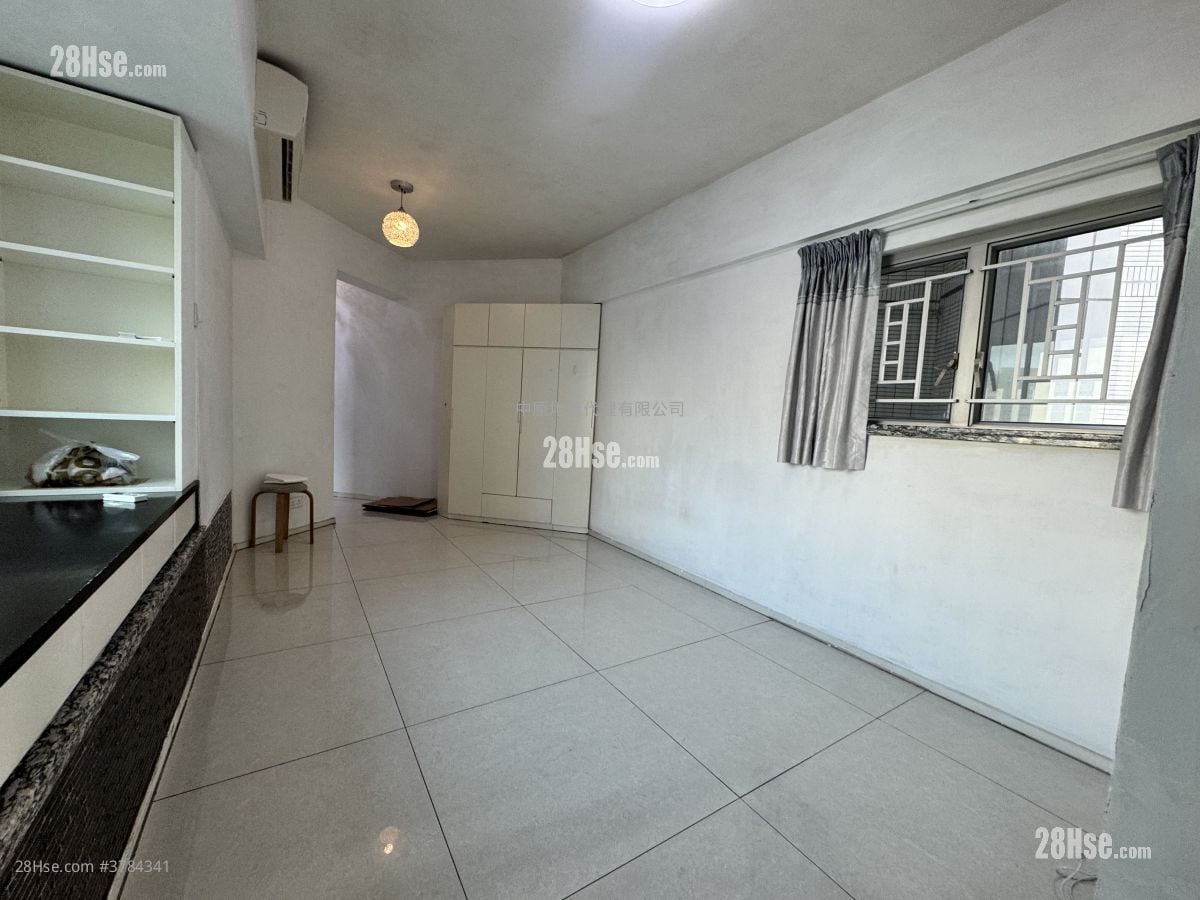 living room: 空間感十足️