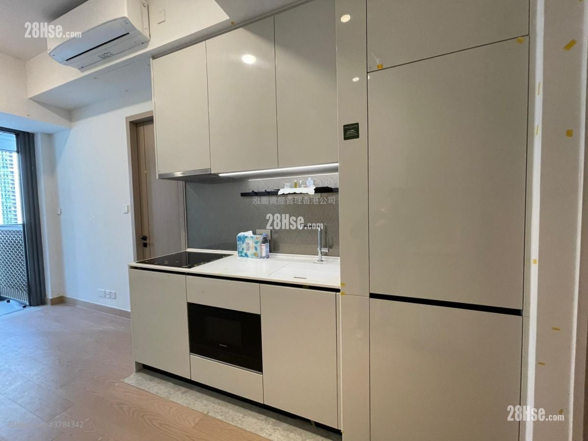 Park Seasons 租盘 1 房 , 1 浴室 322 平方尺