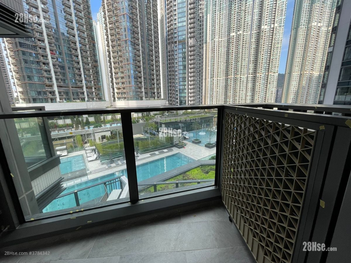 Park Seasons 租盘 1 房 , 1 浴室 322 平方尺