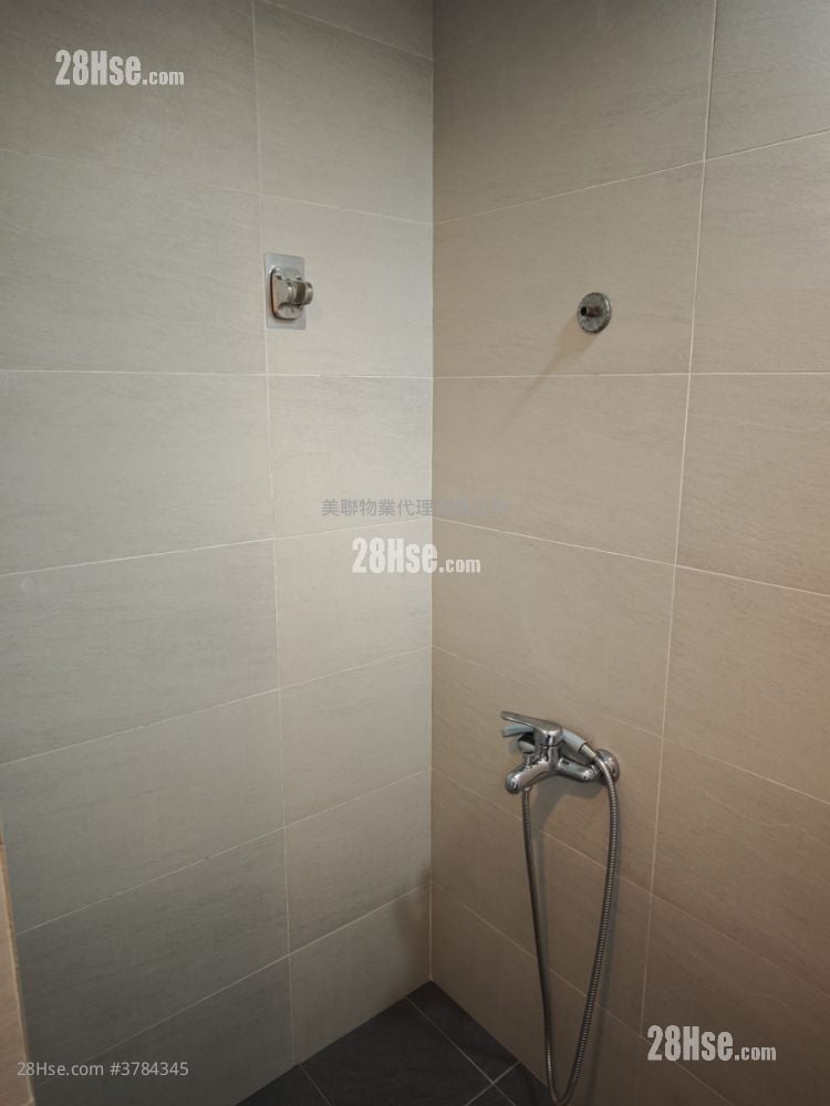 浴室: 雍盛苑 售盘 开放式间隔 , 1 浴室 211 平方尺