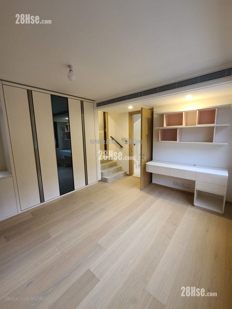 1 Shouson Hill Road East Sell 5+ Bedrooms , 5+ Bathrooms 2,657 ft²