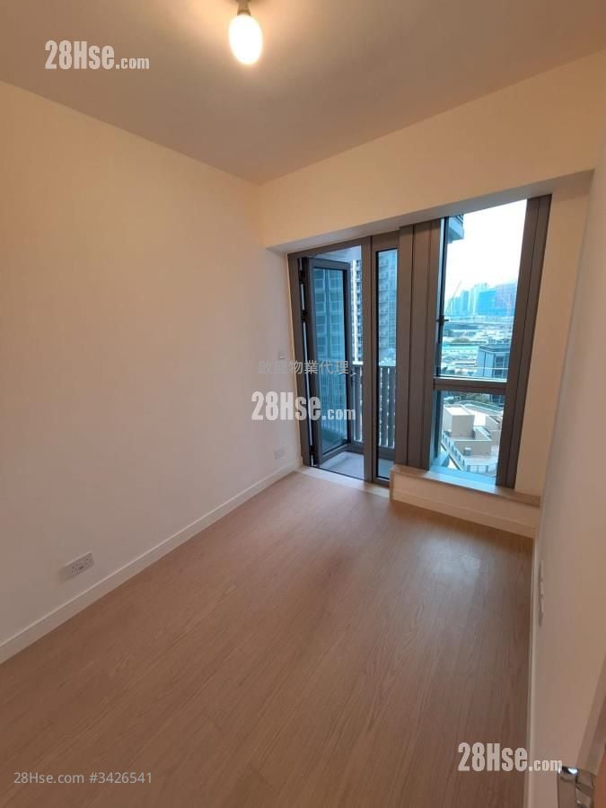 Monaco One Sell 3 Bedrooms , 1 Bathroom 671 ft²