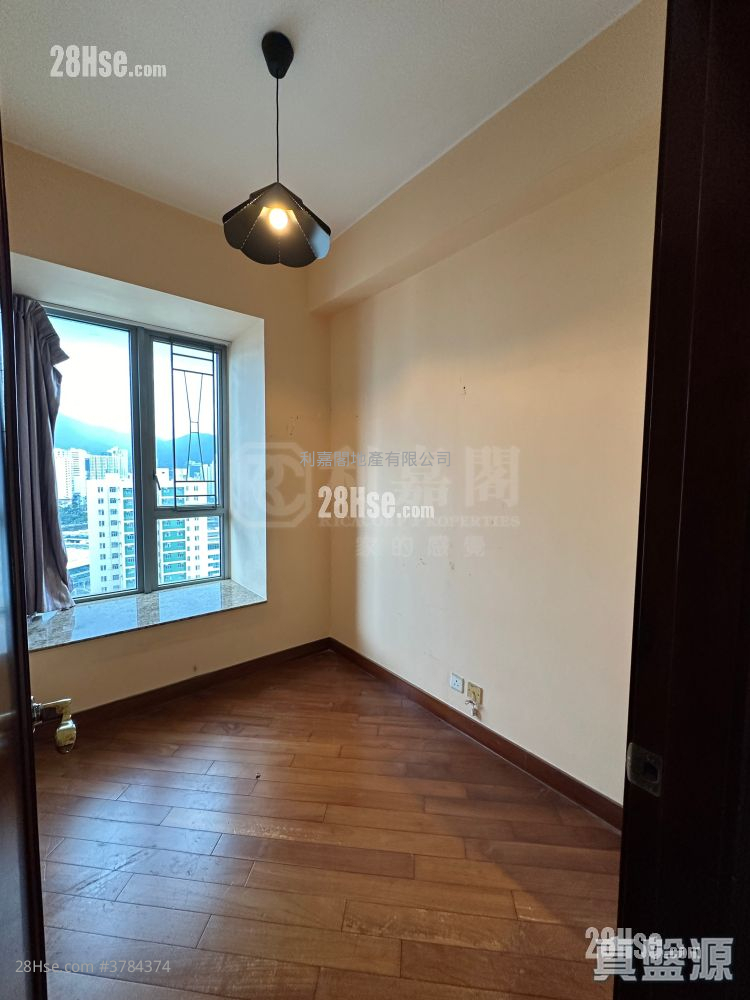 The Palazzo Sell 3 Bedrooms , 2 Bathrooms 1,016 ft²