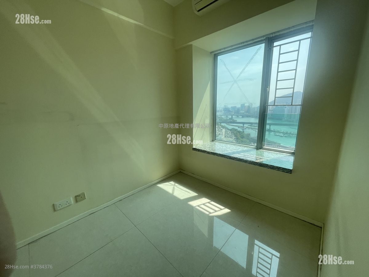 City Point Sell 2 Bedrooms , 1 Bathroom 498 ft²