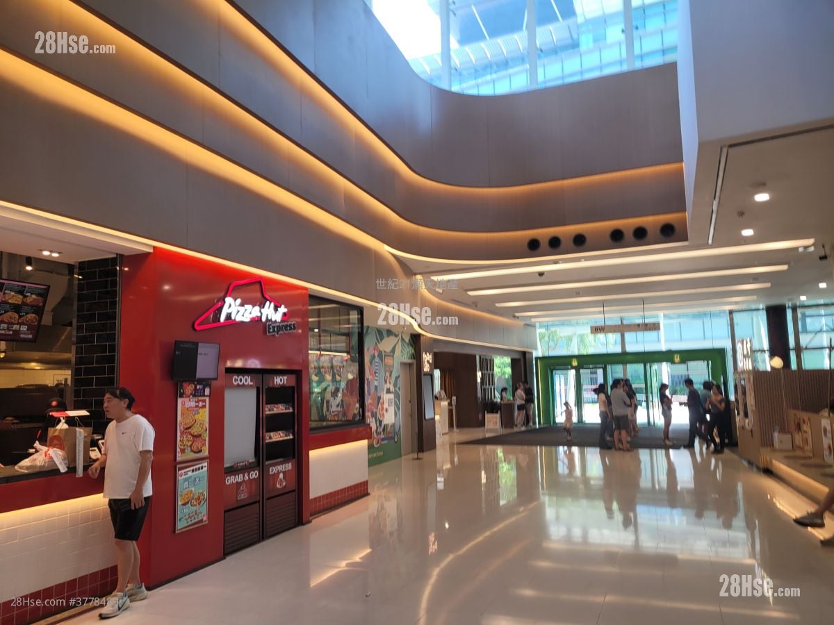 Solaria Rental 2 Bedrooms , 1 Bathroom 453 ft²