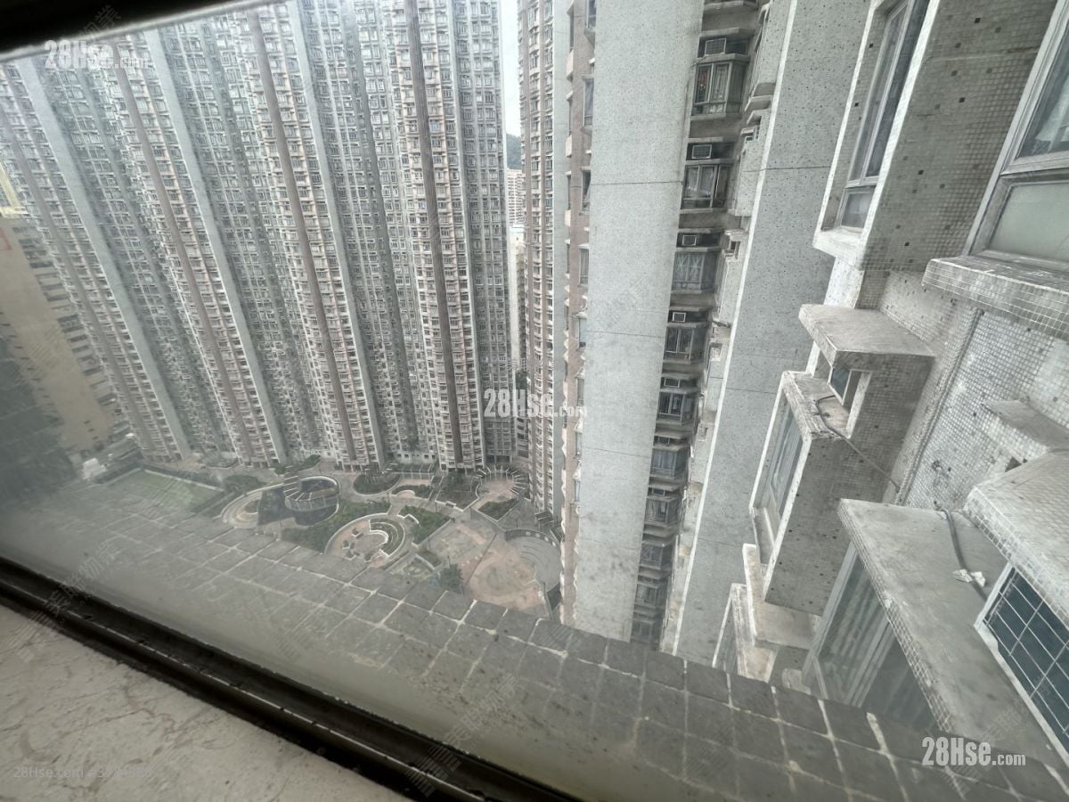 Greenfield Garden Rental 2 Bedrooms , 1 Bathroom 366 ft²