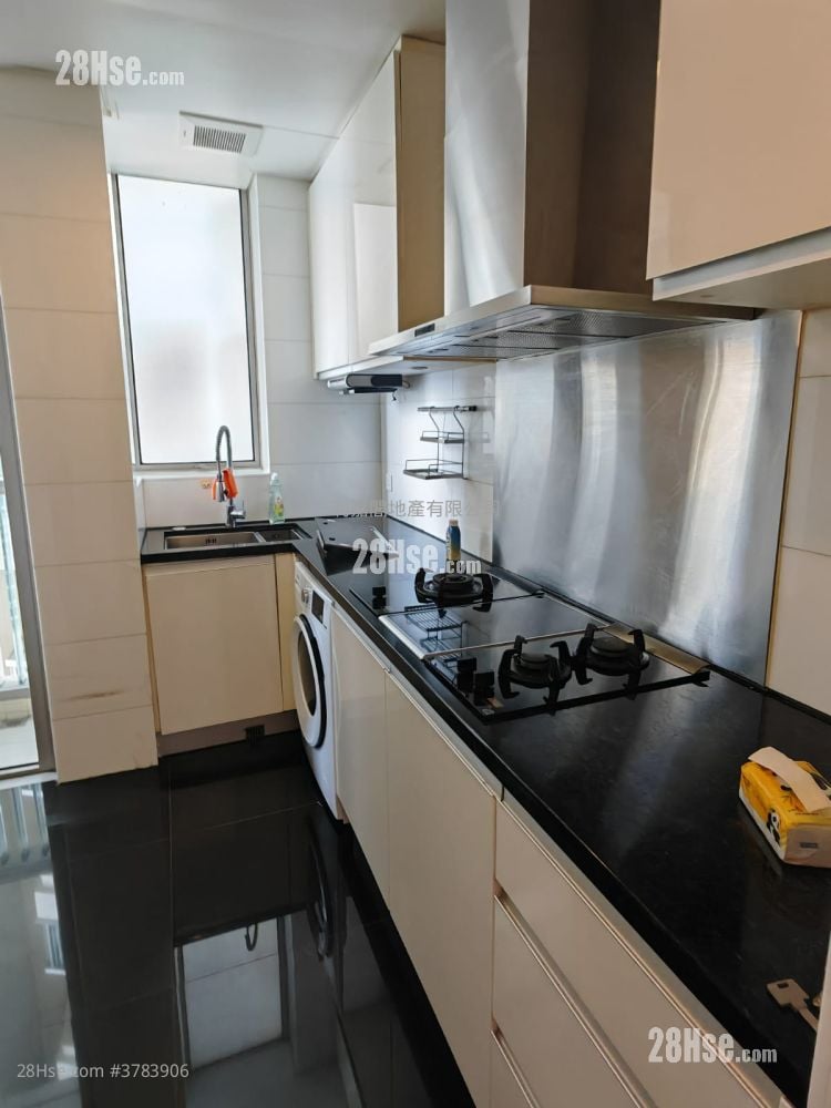 帝峰皇殿 租盘 4 房 , 3 浴室 1,027 平方尺