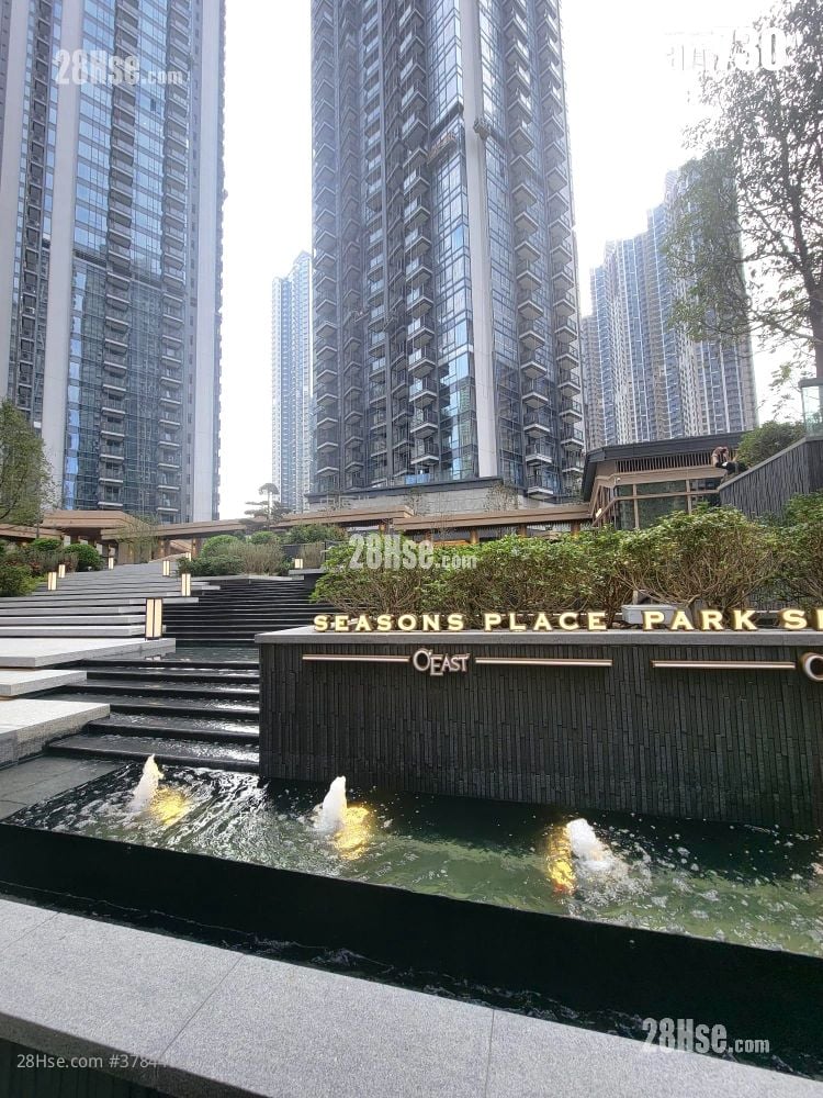 Park Seasons Rental 325 ft²