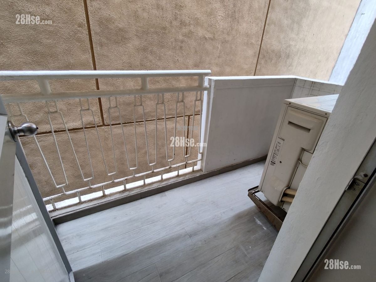 华登大厦 租盘 3 房 , 2 浴室 843 平方尺