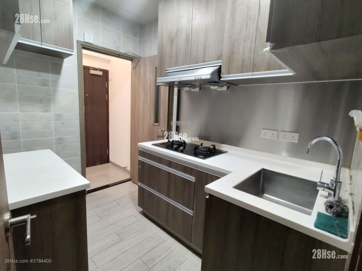 华登大厦 租盘 3 房 , 2 浴室 843 平方尺