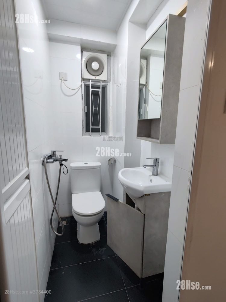 华登大厦 租盘 3 房 , 2 浴室 843 平方尺