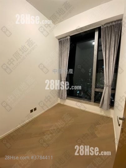 柏傲湾 售盘 3 房 758 平方尺