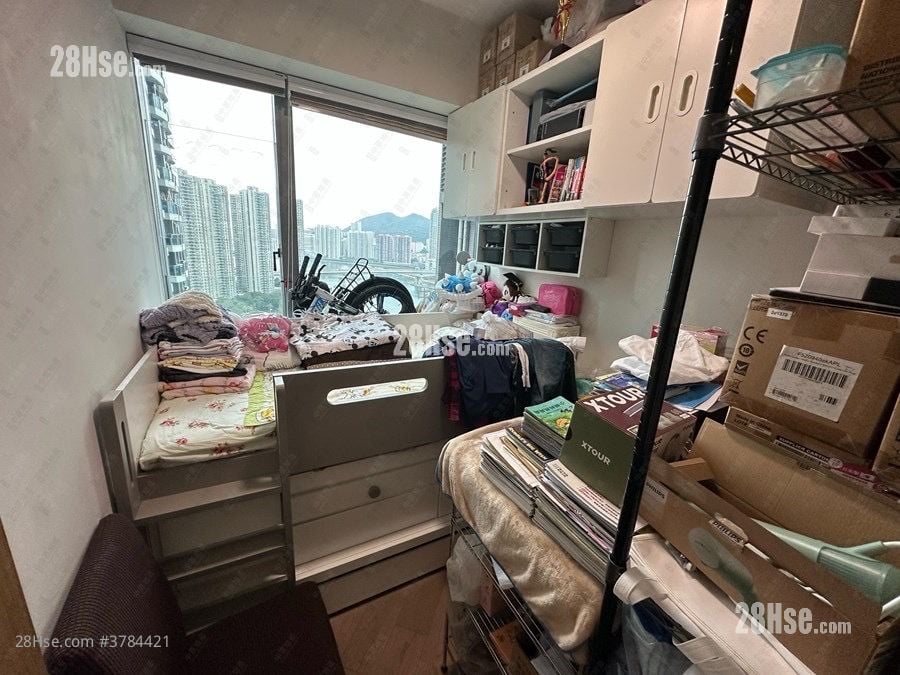 柏傲湾 售盘 3 房 645 平方尺