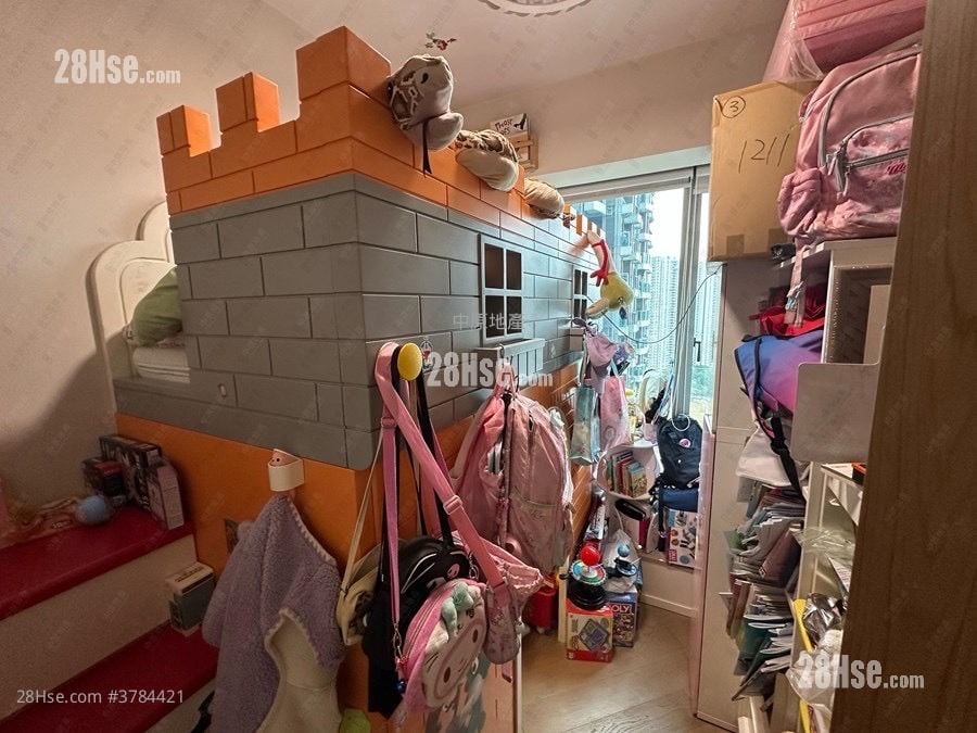 柏傲湾 售盘 3 房 645 平方尺