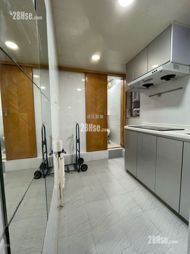 城南道46号 租盘 3 房 , 2 浴室 386 平方尺