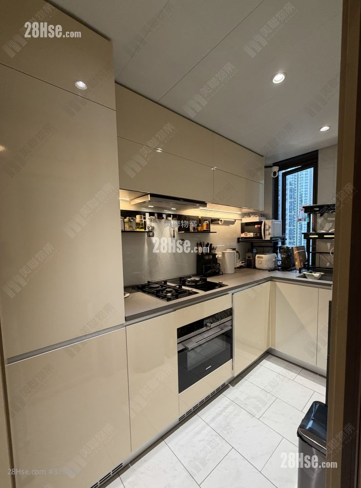 Lp6 Sell 2 Bedrooms , 1 Bathroom 500 ft²