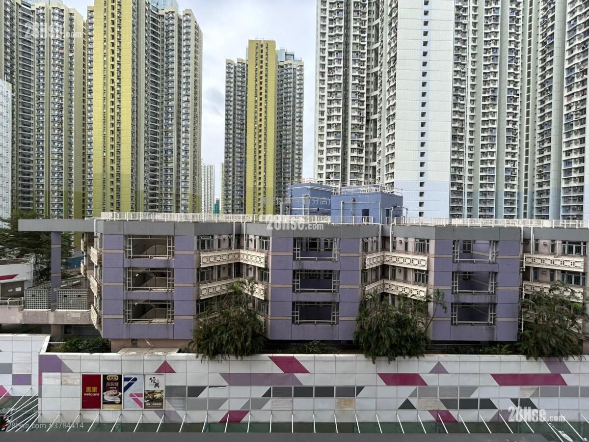 The Addition Sell 1 Bedroom , 1 Bathroom 277 ft²