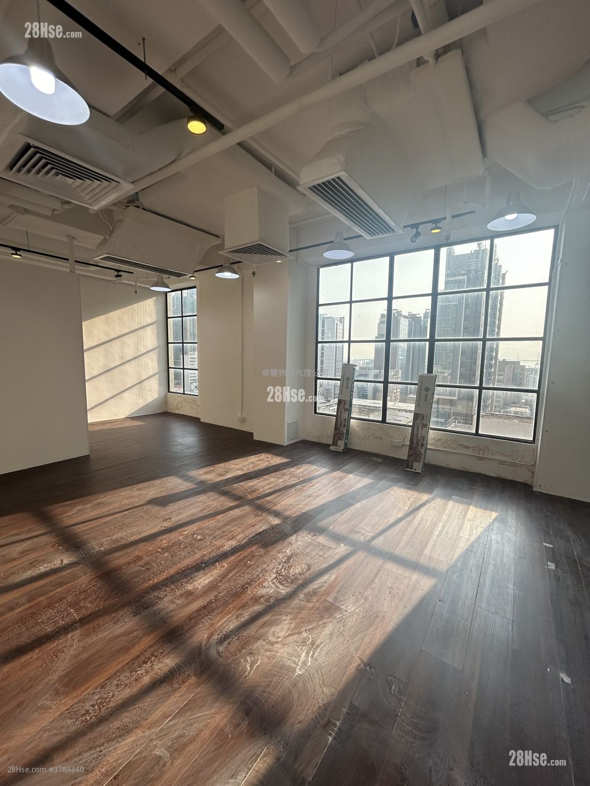 永义广场 租盘 613 平方尺