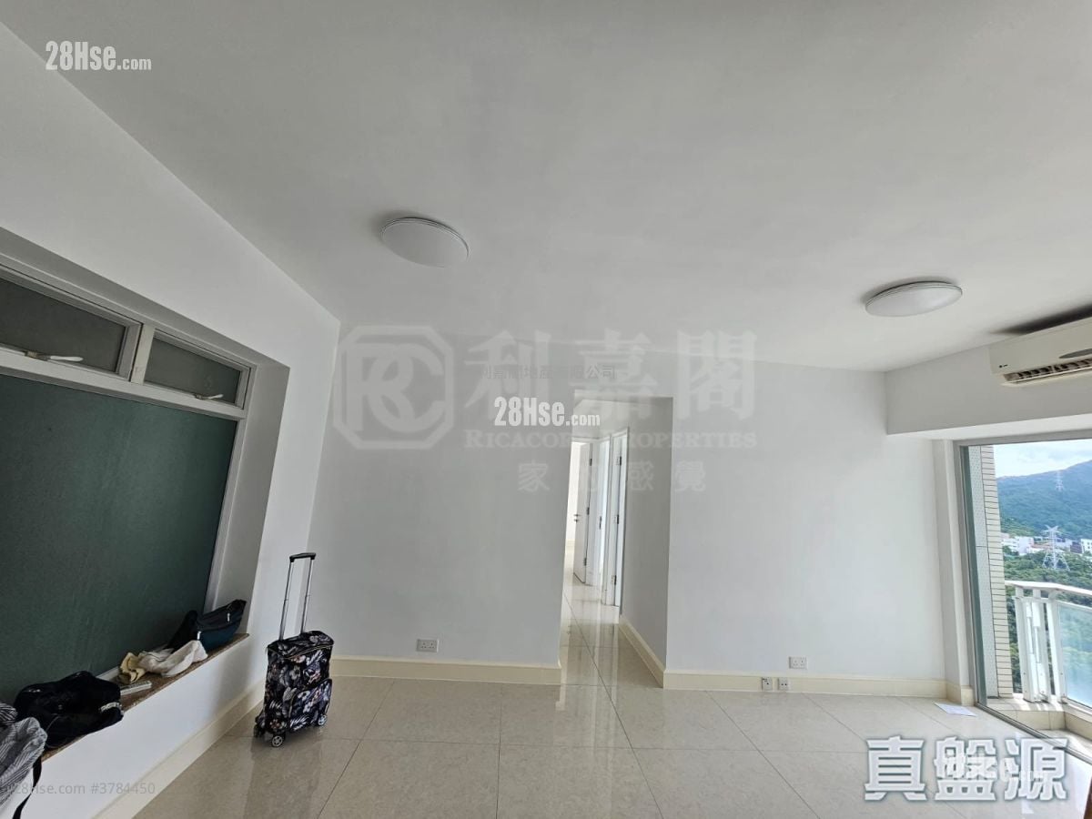 名城 售盘 3 房 , 2 浴室 786 平方尺