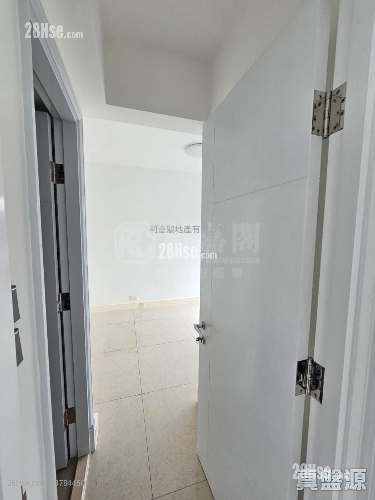 名城 售盘 3 房 , 2 浴室 786 平方尺