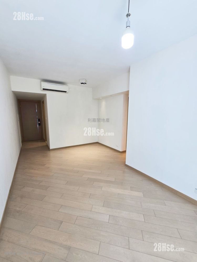 Park Yoho Sell 2 Bedrooms , 1 Bathroom 583 ft²