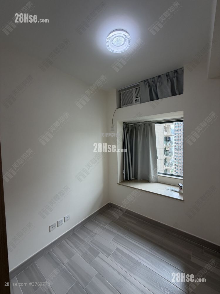 Residence Oasis Sell 2 Bedrooms , 1 Bathroom 509 ft²