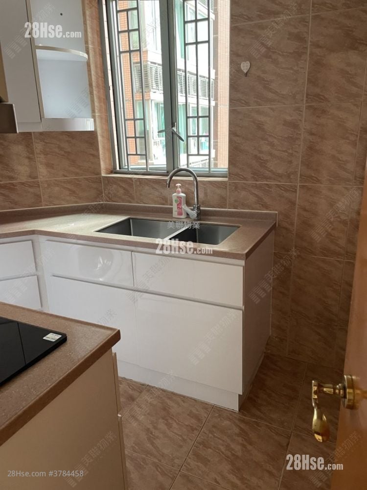 盈翠半岛 售盘 3 房 639 平方尺